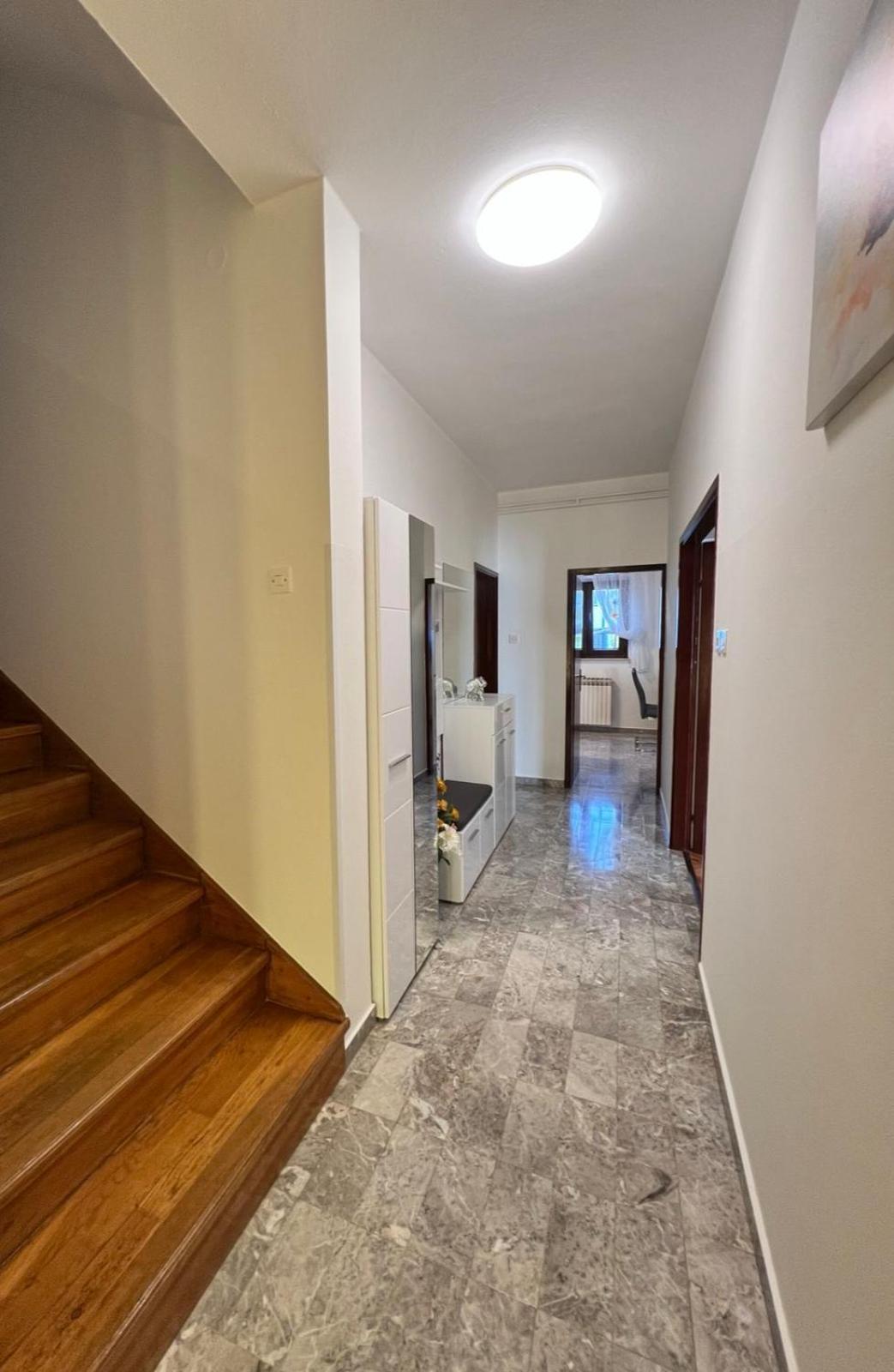 Apartment Tigo - 2 Bedrooms, 2 Bathrooms, Terrace And Big Garden Fazana Bagian luar foto