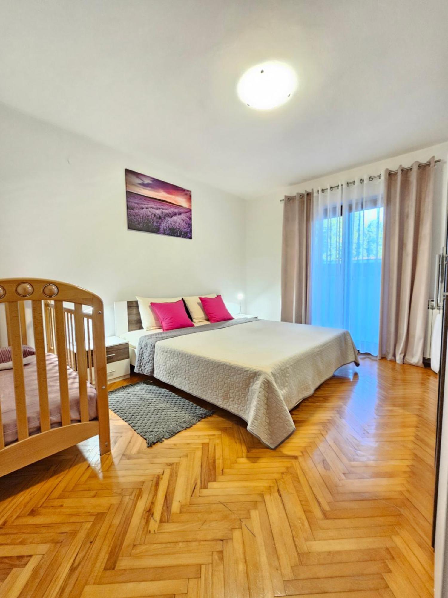 Apartment Tigo - 2 Bedrooms, 2 Bathrooms, Terrace And Big Garden Fazana Bagian luar foto